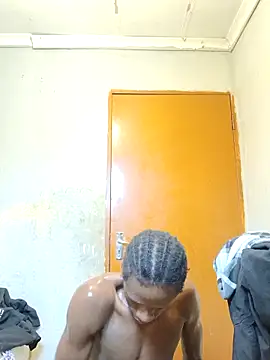 Snapshot of Blomanda chatting on 13, 4, 2026 Blomanda online show from 13, 4, 2026