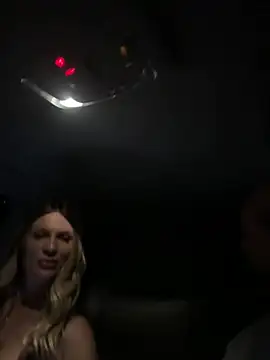 Isabella kiko online show from 7, 4, 2026