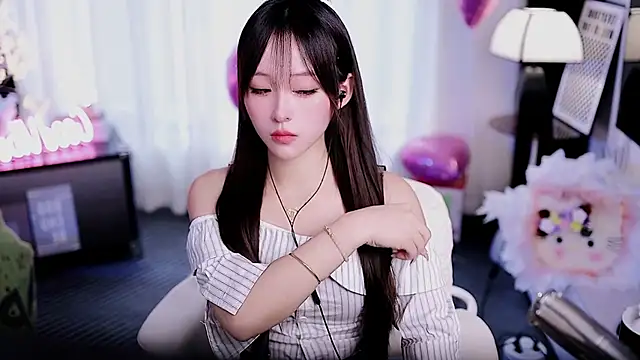 coward by online show from 12, 4, 2026