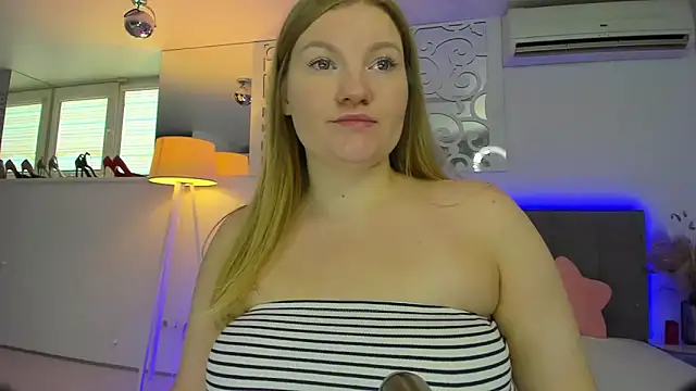 Snapshot of AshleyJoness chatting on 29, 9, 2025 AshleyJoness online show from 29, 9, 2025