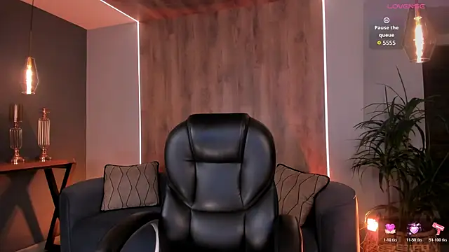 Snapshot of LiamCarterX chatting on 24, 11, 2025 LiamCarterX online show from 24, 11, 2025