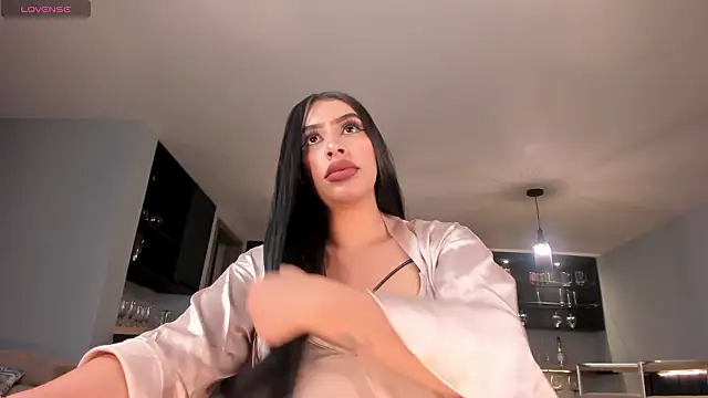 LeahLombardi  online show from 19, 3, 2026