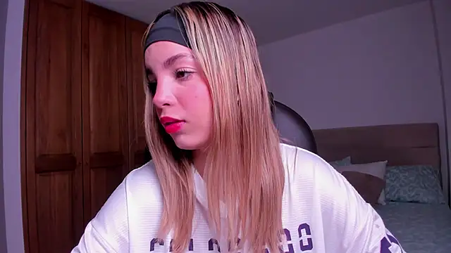 jana parissi online show from 3, 10, 2025