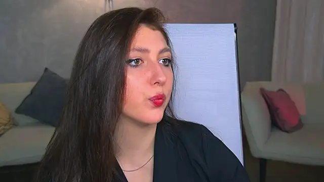 Mary Miiller online show from 17, 10, 2025