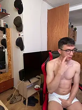 angelicious  online show from 20, 11, 2025