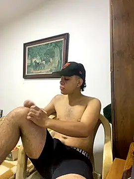 dominant boy77 online show from 16, 10, 2025