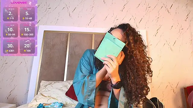 samanthaThoms online show from 11, 2, 2026