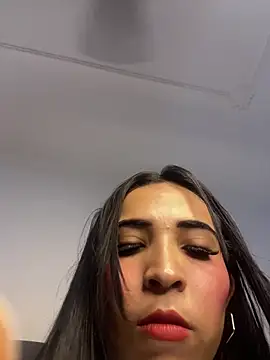 Snapshot of Rosa_25x chatting on 14, 10, 2025 Rosa 25x online show from 14, 10, 2025