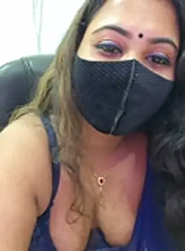 Snapshot of Bristy- chatting on 14, 10, 2025 Bristy- online show from 14, 10, 2025