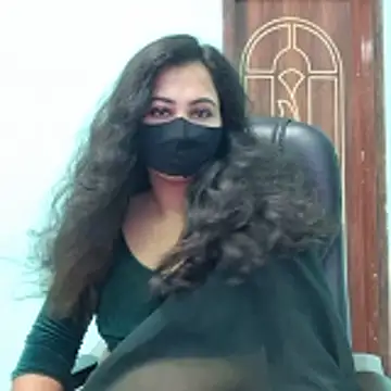 Snapshot of Bristy- chatting on 28, 10, 2025 Bristy- online show from 28, 10, 2025