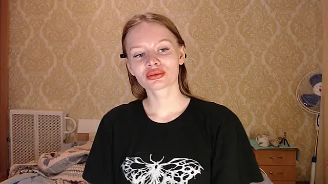 Snapshot of Kitkaat00 chatting on 16, 4, 2026 Kitkaat00 online show from 16, 4, 2026