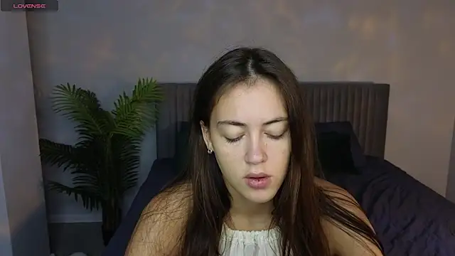 SaraMoren0 online show from 29, 10, 2025