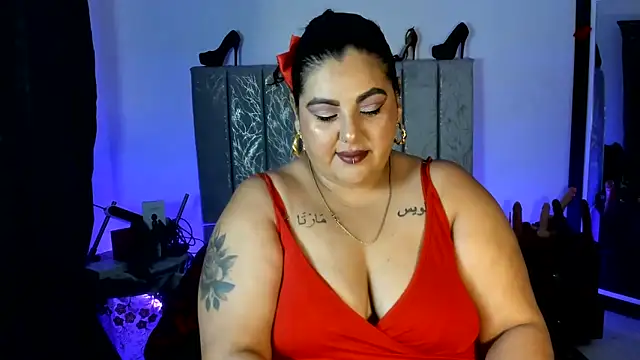 Snapshot of AndreaKinky chatting on 18, 5, 2026 AndreaKinky online show from 18, 5, 2026
