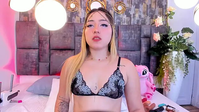 PatyLawrence online show from 16, 11, 2025