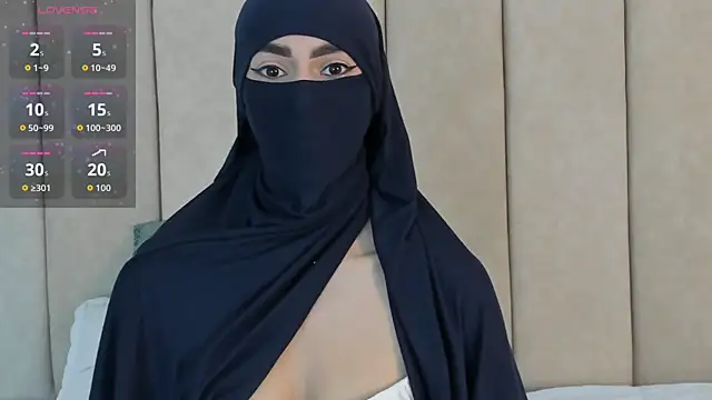  Zahiira  online show from 21, 11, 2025