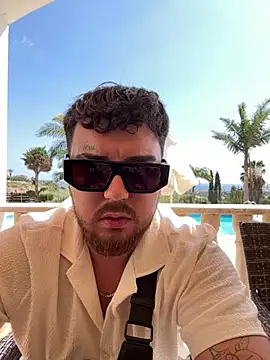 MrSavagexx online show from 13, 4, 2026