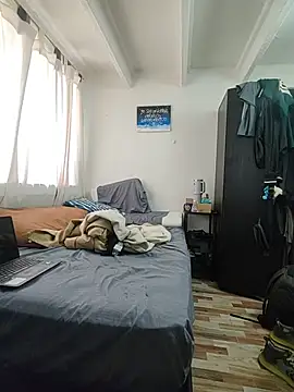 Snapshot of SanChacal5694 chatting on 20, 12, 2025 SanChacal5694 online show from 20, 12, 2025