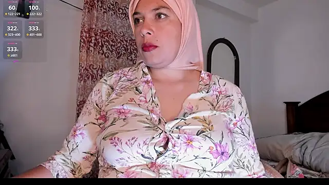 Snapshot of Noortaheri88 chatting on 25, 11, 2025 Noortaheri88 online show from 25, 11, 2025