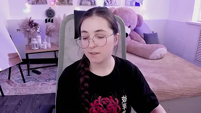 VirtuallVoyant online show from 6, 3, 2026