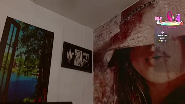 Snapshot of gigi_gilt_ chatting on 7, 11, 2025 gigi gilt online show from 7, 11, 2025