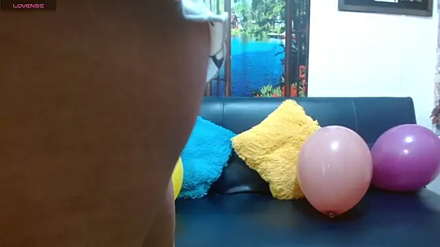 Snapshot of gigi_gilt_ chatting on 15, 11, 2025 gigi gilt online show from 15, 11, 2025