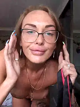 Danciaxx online show from 17, 6, 2026