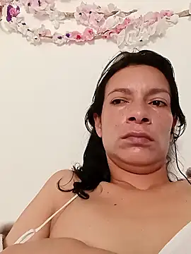 Snapshot of kim_lebanon chatting on 11, 1, 2026 kim lebanon online show from 11, 1, 2026