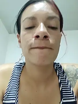 Snapshot of kim_lebanon chatting on 12, 2, 2026 kim lebanon online show from 12, 2, 2026