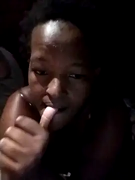 curvyyyyBabe online show from 13, 4, 2026