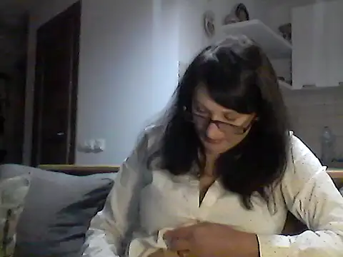 Snapshot of Elena48324 chatting on 1, 11, 2025 Elena48324 online show from 1, 11, 2025