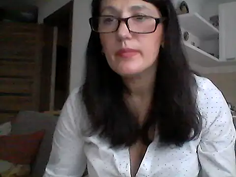 Snapshot of Elena48324 chatting on 14, 11, 2025 Elena48324 online show from 14, 11, 2025