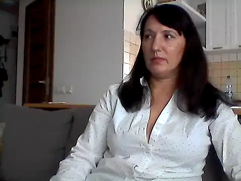 Snapshot of Elena48324 chatting on 15, 11, 2025 Elena48324 online show from 15, 11, 2025