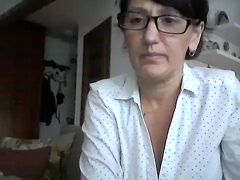 Snapshot of Elena48324 chatting on 5, 12, 2025 Elena48324 online show from 5, 12, 2025