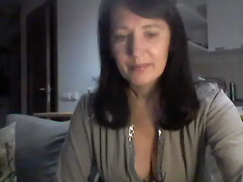 Snapshot of Elena48324 chatting on 14, 12, 2025 Elena48324 online show from 14, 12, 2025