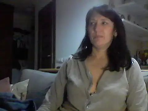 Snapshot of Elena48324 chatting on 15, 12, 2025 Elena48324 online show from 15, 12, 2025