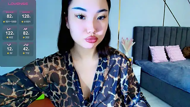 hwa rin online show from 27, 10, 2025