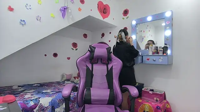 soffy rosses online show from 20, 10, 2025