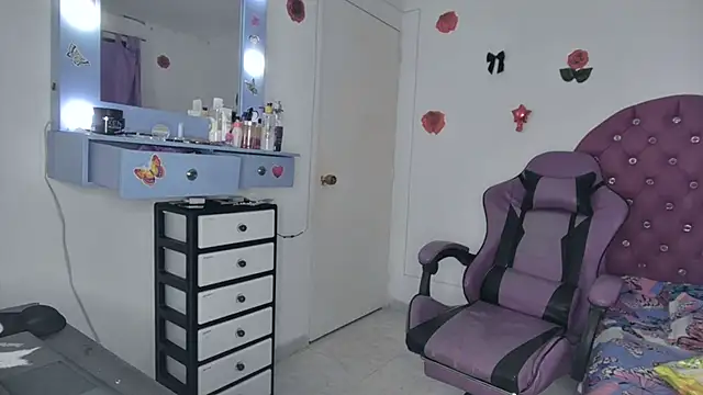 soffy rosses online show from 21, 6, 2026