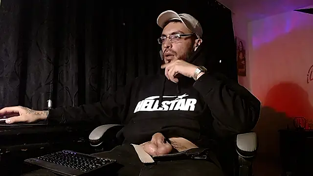 malek xarx  online show from 15, 2, 2026