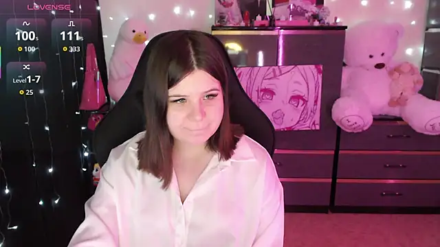 AmyVibess online show from 5, 11, 2025