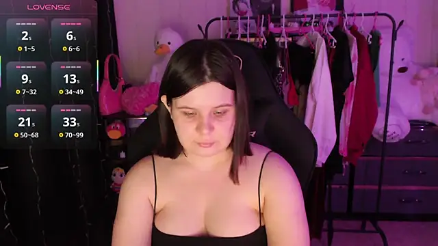 Snapshot of AmyVibess chatting on 23, 4, 2026 AmyVibess online show from 23, 4, 2026