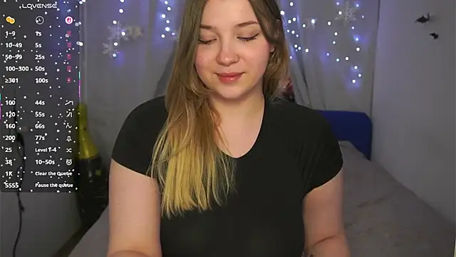 CuteSharloti online show from 13, 3, 2026