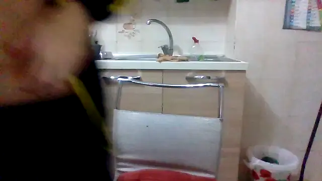 Snapshot of Kelly80 chatting on 19, 10, 2025 Kelly80 online show from 19, 10, 2025