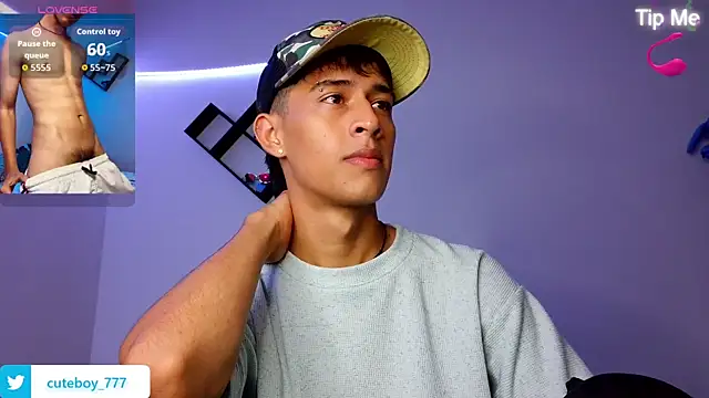 Danny cute 05 online show from 14, 10, 2025