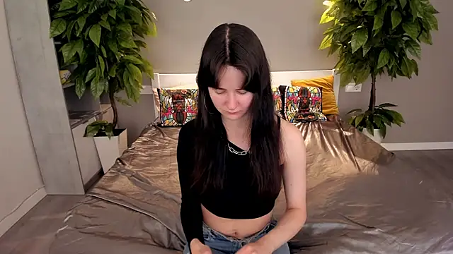 BerryDiva online show from 2, 10, 2025