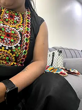 Snapshot of hot_bhabhi69 chatting on 2, 10, 2025 hot bhabhi69 online show from 2, 10, 2025