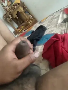 Snapshot of desiboyarya chatting on 11, 10, 2025 desiboyarya online show from 11, 10, 2025