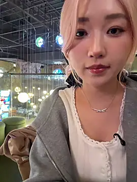 winter11 online show from 4, 4, 2026