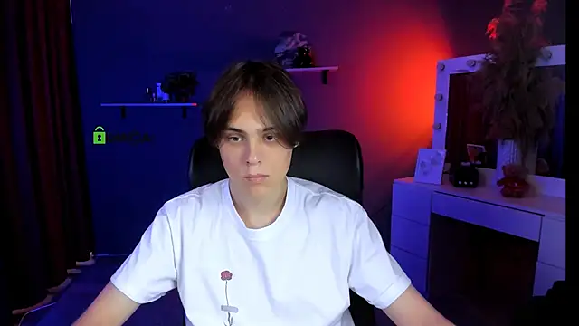 Snapshot of karl_mans chatting on 12, 9, 2025 karl mans online show from 12, 9, 2025