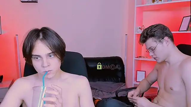 Snapshot of karl_mans chatting on 12, 11, 2025 karl mans online show from 12, 11, 2025